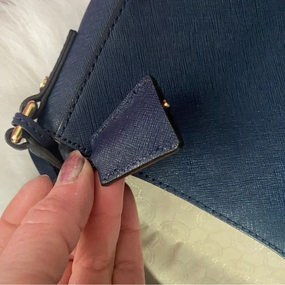 Michael Kors Dark Blue Hamilton Crossbody Bag with Gold Details - Picture 15 of 16